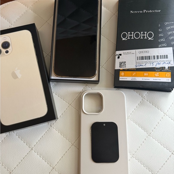 Apple iPhone 13 Pro Max 256GB Unlocked (Gold) - Picture 10 of 17